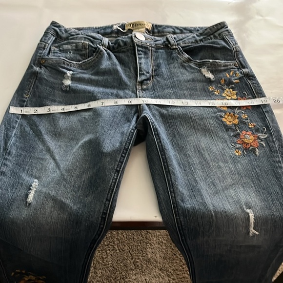 Democracy Flex-ellent Straight Leg High Rise Size 8 - Picture 5 of 16